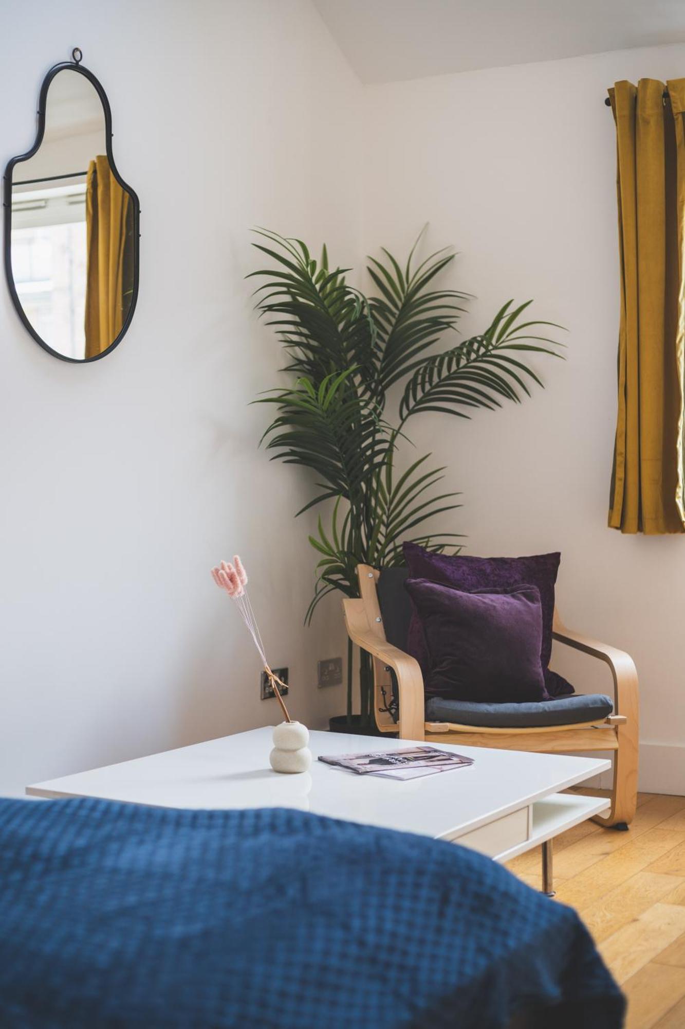 The Deluxe Barbican Duplex Лондон Экстерьер фото